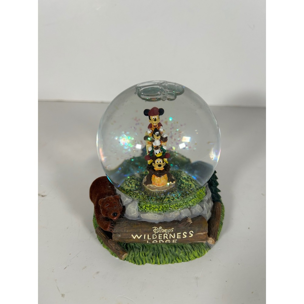 Disney Wilderness Lodge Snow Globe Mickey Goofy Donald Humphrey Totem Pole 4"